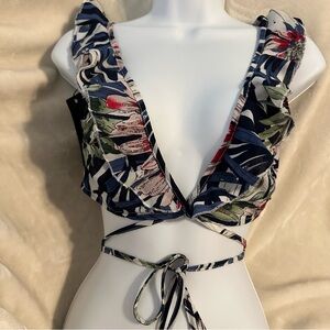 Nasty Gal | Floral Wrap Crop Top NWT
